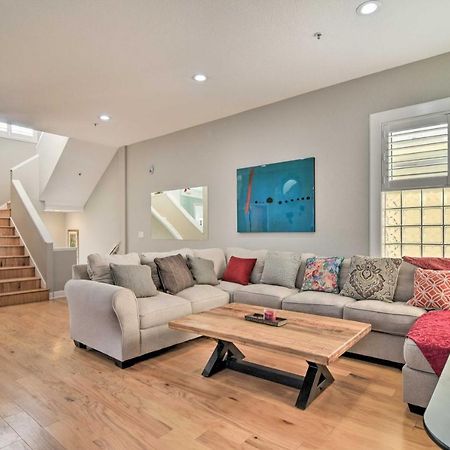 Coastal Sea Side Townhome - Walk To Beach! Clearwater Beach Exterior foto